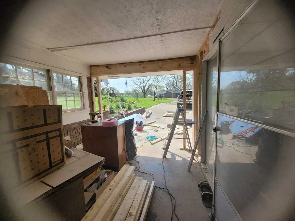 Air movers and dehumidifier for Drying & Dehumidification in Olivarez